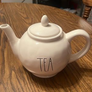 Rae Dunn Artisan Collection Teapot